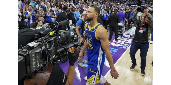 Golden State Warriors ei päässyt pudotuspeleihin ensimmäistä kertaa moneen vuoteen